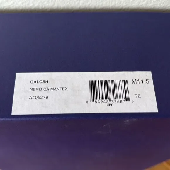 NEW Stuart Weitzman boots - Picture 10 of 10